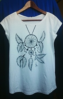 Ręcznie malowane koszulki ;) ktoś chętny?