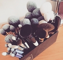 pędzle do makijażu :)