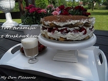 Tiramisu z truskawkami
przepis 
myownpleasures.blogspot.com