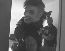 Andy Biersack and Crow ^^