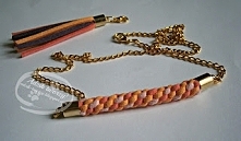 Delikatny naszyjnik, który powstał przy wykorzystaniu splotu jak w filofunowych żyłkach! :) 
W komplecie z małym chwostem. 
(Więcej po kliknięciu w zdjęcie)