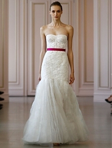 2016 ROK OD OSCARA DE LA RENTY