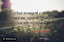 Zaczynam się dźwigać i widze dzięki komu.