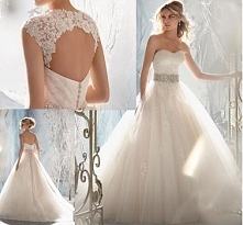 UROCZA UNIKATOWA KORONKOWA ...