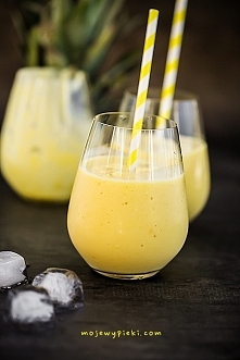 Smoothie ananasowe z mango

Składniki na 2 -3 porcje:

    1 zamrożone mango, pokrojone w kostkę
    pół zamrożonego ananasa, pokrojonego w kostkę
    pół szklanki jogurtu natur...