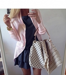 Pudr1 od Consual86 z 27 sierpnia - najlepsze stylizacje i ciuszki