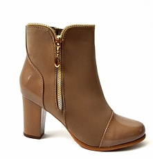 buty w cenie 49,90 w sklepie LadyButik na allegro :-)