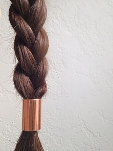 Pomysł na włosy w stylu glam!