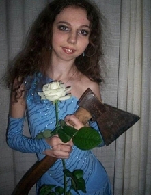 20 dziwnych zdjęć znalezionych na rosyjskich serwisach randkowych. Zobacz, na co możesz się natknąć! WIĘCEJ PO KLIKNIĘCIU W OBRAZEK.