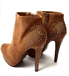 buty w cenie 31,90 w sklepie LadyButik na allegro :-)