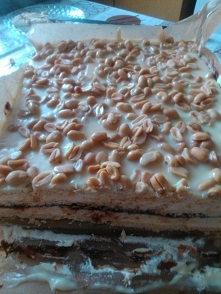 Maxi King
SKŁADNIKI:
herbatniki na 4 warstwy
1 puszka masy kajmakowej 
400g mleka w proszku
200g masła/250g masa będzie gęstsza
1 szkl. mleka
0,5 szkl cukru
1 opak. cukru wanili...