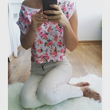 instagram. com/annieagnesa