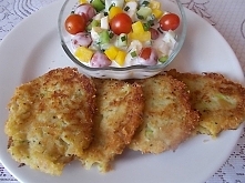 Placki z cukinii i....