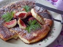 Puszysty omlet na słodko

Składniki:
2 jajka,
4 łyżki mąki,
2 płaskie łyżki wody,
2 łyżeczki cukru,
szczypta proszku do pieczenia,
szczypta soli,
olej do smażenia.

Dodatkowo:

...