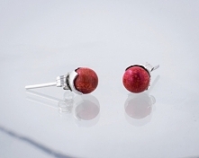 Kolczyki: czerwone kulki, w...