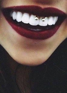 poszukuję konturówki z Gold...