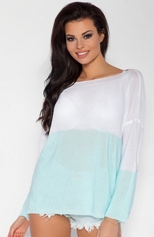 Fobya F178 sweter błękit Modna bluzka, wykonana z cienkiej dzianiny, fason oversize