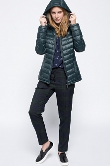 Ocieplana pikowana kurtka z kapturem, zielona