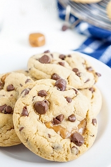 caramel chocolate cookies!
