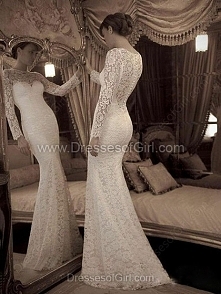 Trumpet/Mermaid Scoop Neck Lace Sweep Train Ruffles Wedding Dresses