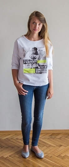 Bluzki z modnymi napisami! Link do aukcji w komentarzu.