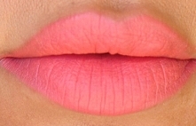 poszukuje dobrej pomadki w takim odcieniu?