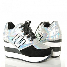 SNEAKERSY - CZARNO SREBRNE KRÓTKIE KOTURNY W PASKI