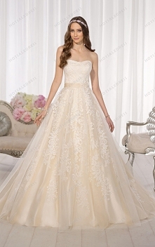 Essense of Australia Wedding Dress Style D1622