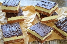 Wafelki mleczno - nugatowe