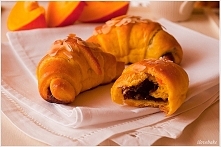 Dyniowe rogaliki drożdżowe z nutellą