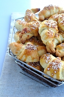 Rogaliki krucho-drożdżowe i nowa odsłona…