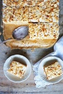 Ciasto śmietankowo-karmelowe