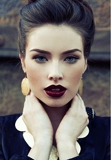 Piękna kobieta i piękny makijaż <3