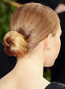 Upięcia dla krótkich włosów, krok po kroku. >