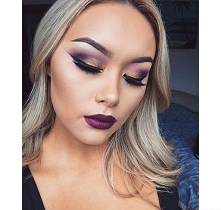 Makijaż idealnie podkreślaj...