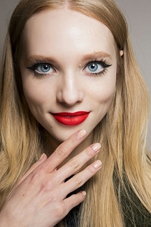 głęboka czerwień <3