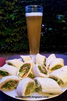 Przystawka! Tortille z serkiem chrzanowym i łososiem