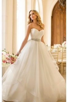 Stella York Style 5859