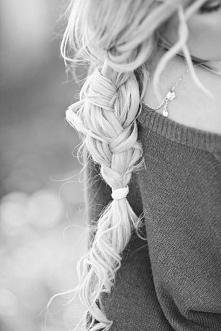 Na pierwszej randce spytałam, co we mnie widzi. Odpowiedział:" swoją przyszłość". -Jodi Picoult