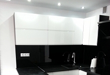 Przeczytaj opinie o Miroll Zielona Góra. Produkujemy meble kuchenne, meble biurowe, meble na wymiar, meble łazienkowe, meble pokojowe - Zielona Góra