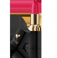 szminkę Astor w odcieniu 005 polecę każdej kobiecie, która chce być wyrazista w najmniej wyrazistą porę roku :D rewelacyjne pigmenty, długo się utrzymują. Do tego taki odcień pr...