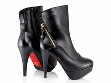 SPRZEDAM nowe roz 38 dł wkł 24,5 cm