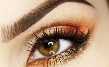 Makijaż oczu w jesiennych k...