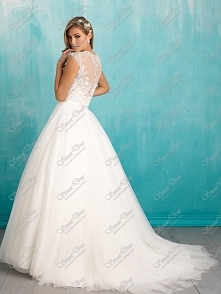 Allure Bridals Wedding Dress Style 9301