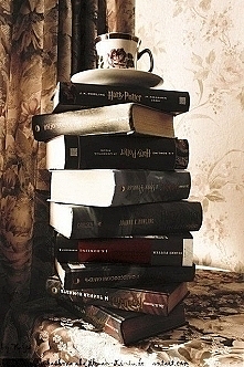 Pokój bez książek to jak ciało bez duszy- Gilbert Keith