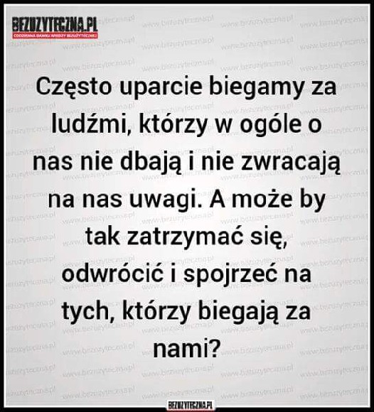 odwróć się