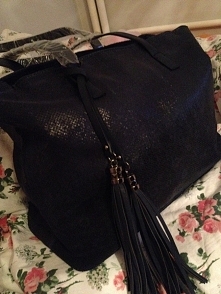 sprzedam nową torebke z met...