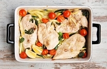 Kurczak pieczony na warzywach