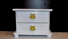 Komódka - sówki wykonana własnoręcznie od podstaw.