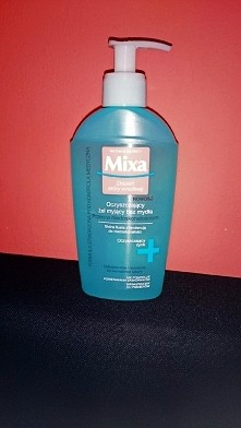 Mixa - najlepszy żel do mycia twarzy! :-)